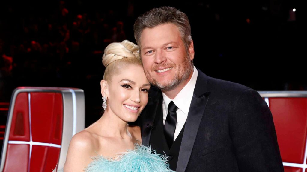 How These 10 Celebrity Couples Met And Fell In Love BLAKE SHELTON AND GWEN STEFANI