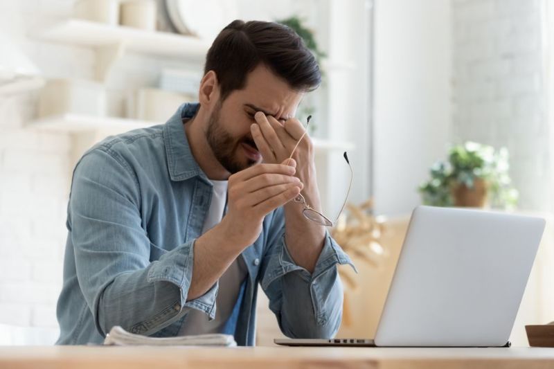 Man Decides to File for Divorce After Taking a Closer Look at This Photo! Man Decides to File for Divorce After Taking a Closer Look at This Photo!