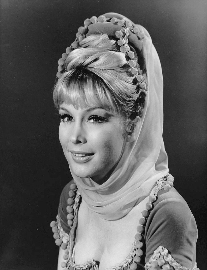 Las Mujeres Que Lucen Esplendorosas A Cualquier Edad Barbara Eden