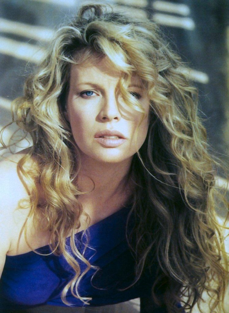 Las Mujeres Que Lucen Esplendorosas A Cualquier Edad Kim Basinger