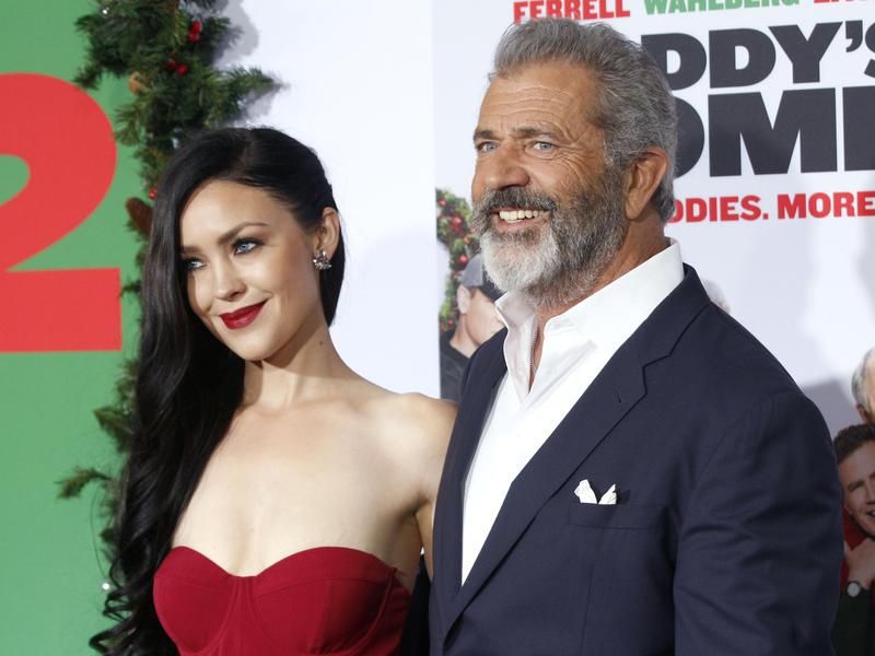 Celebrity Couples With Huge Age Gaps Between Them Rosalind Ross and Mel Gibson