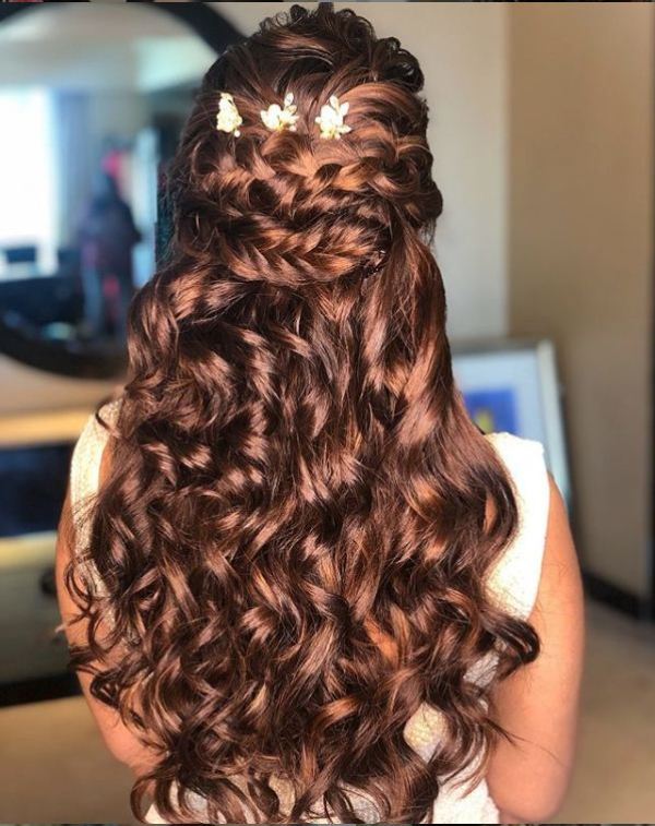The Wavy Open Hair Look