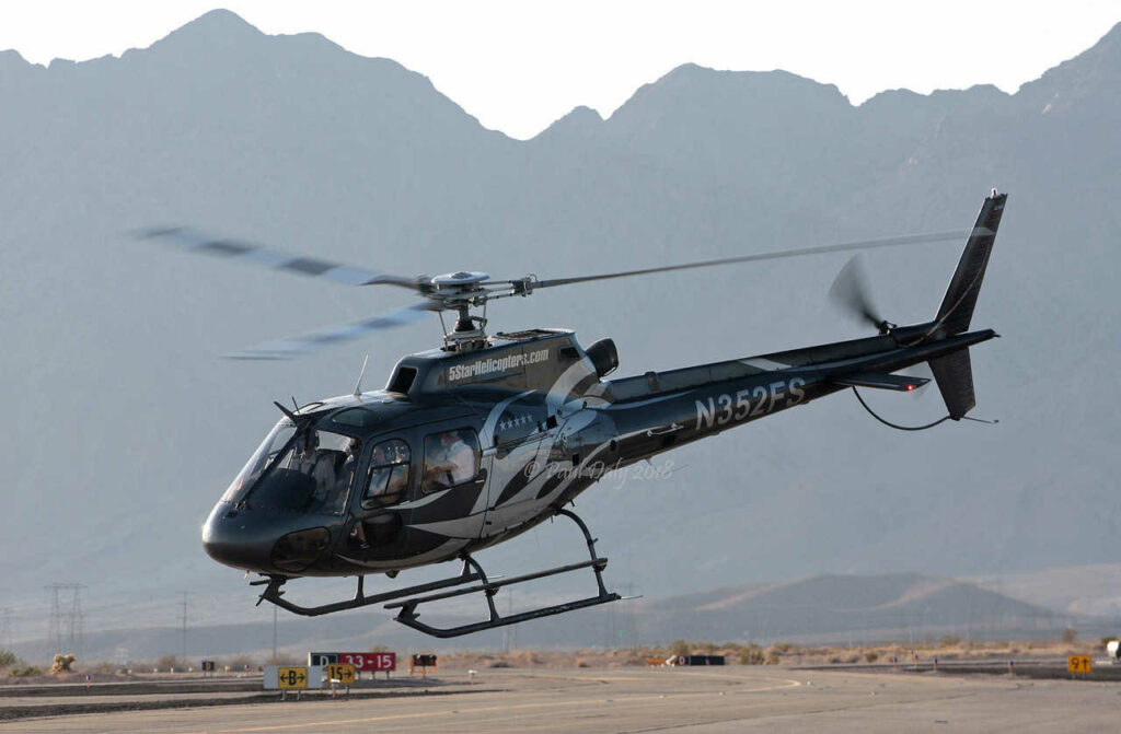 10 Different Types of Helicopter Pilot Jobs