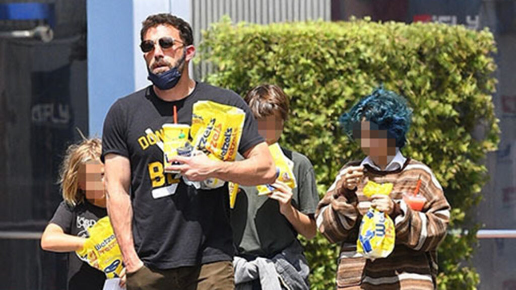 Ben Affleck and Jennifer Garner’s 3 Kids Don’t Think Their Dad Is ‘Cool’