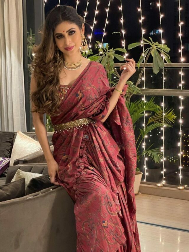 Mouni Roy Best Saree Look