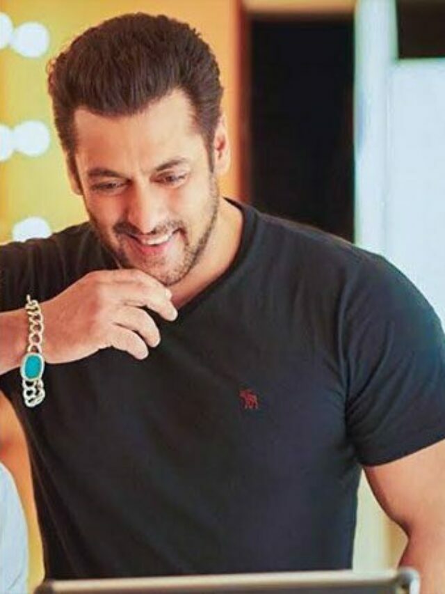 Lathis fired at fans who came to meet Salman Khan on his birthday